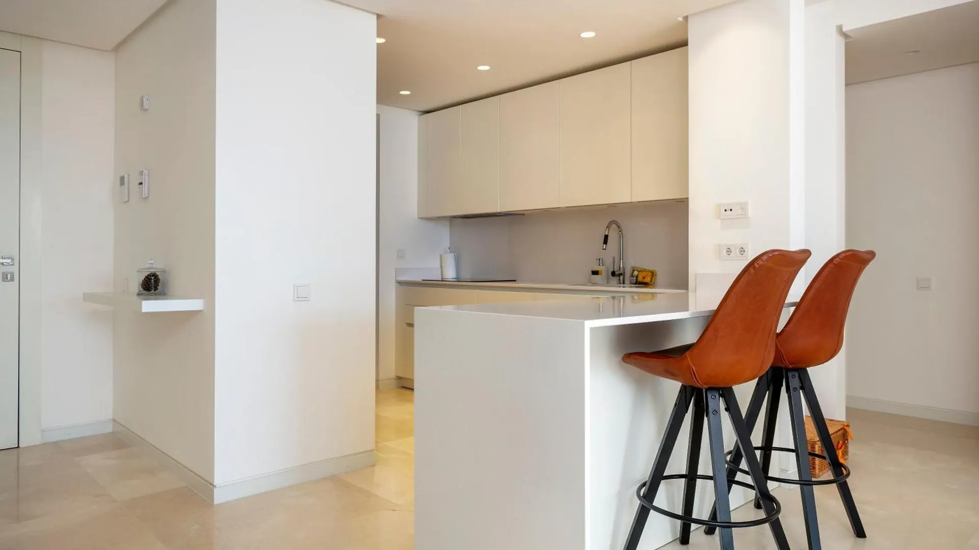 Apartment New Ground Floor 2 Bedroom In Palo Alto Rdr233 Ojen Spain